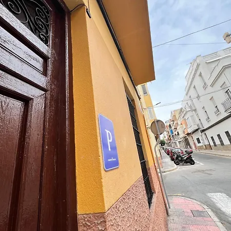 Alifornia (adults Only) 3*