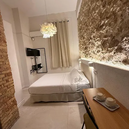 Alifornia (adults Only) 3*