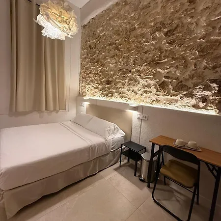 Vendégház Alifornia (adults Only) 3*
