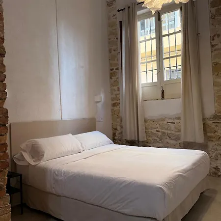 Vendégház Alifornia (adults Only) 3*