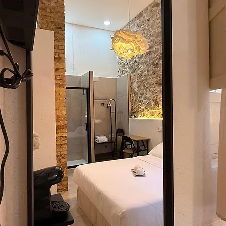 Vendégház Alifornia (adults Only) 3*
