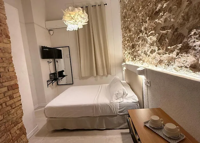 Alifornia (adults Only) 3*